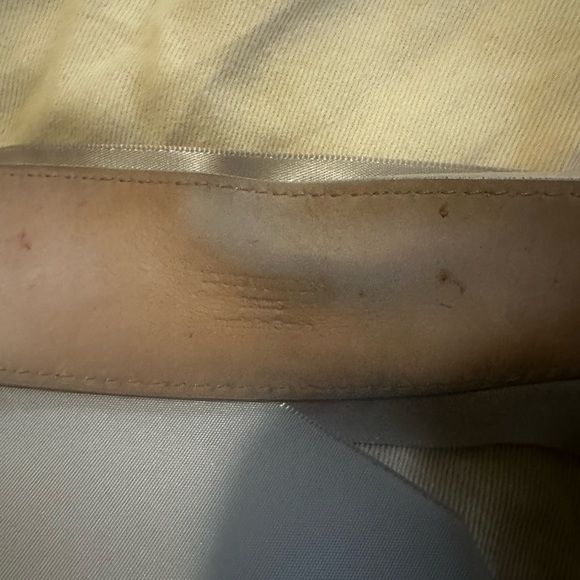 Louis Vuitton women’s belt. - Picture 4 of 4